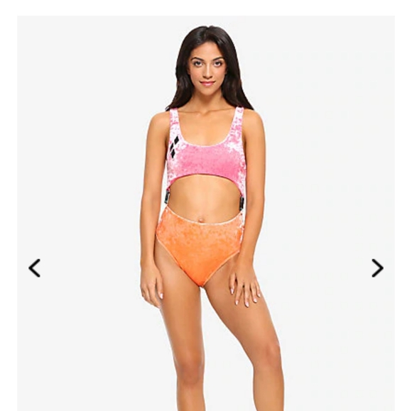 Harley Quinn Birds of Prey Cosplay Swim one piece - Picture 2 of 3